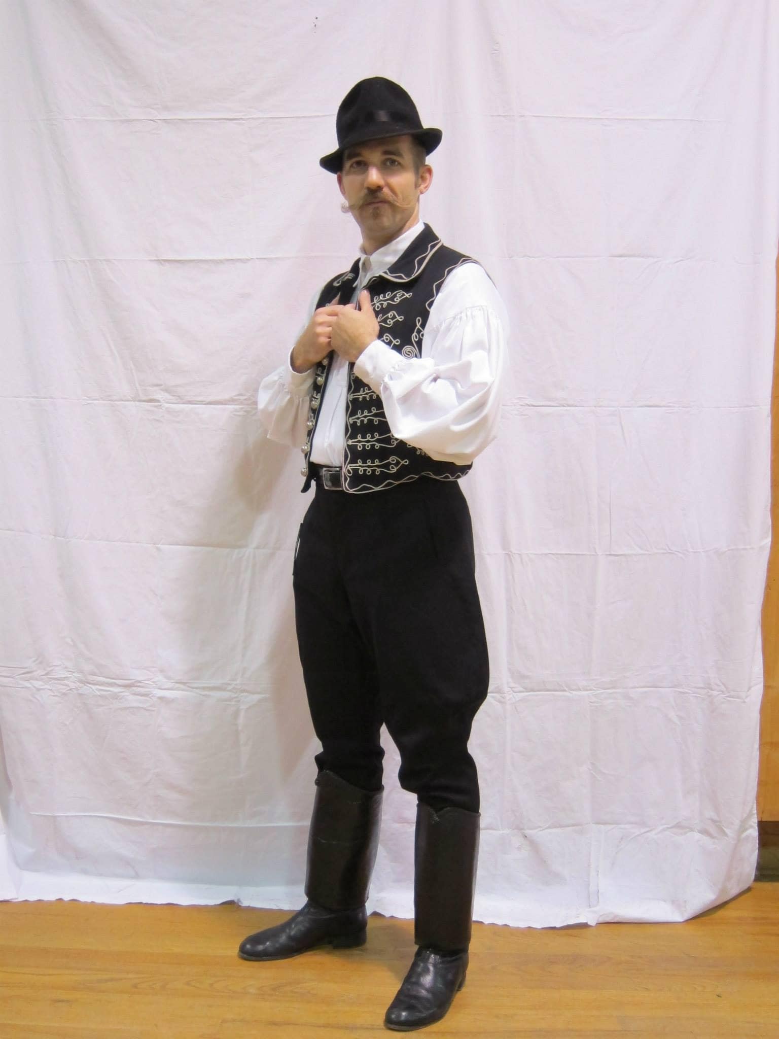 Szatmári Clevelandi Cserkész Regös Csoport Hungarian Scout Folk